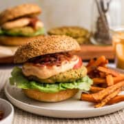veggie burger mit kichererbsen bratlingen