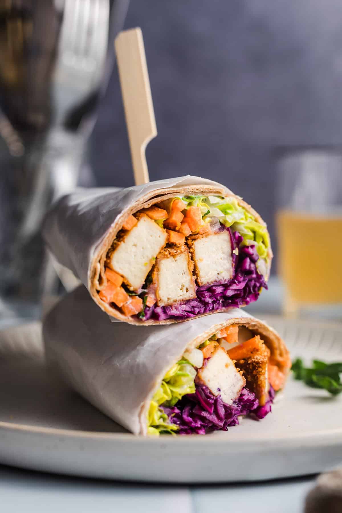vegane wraps mit knusprigen tofu und gemüse