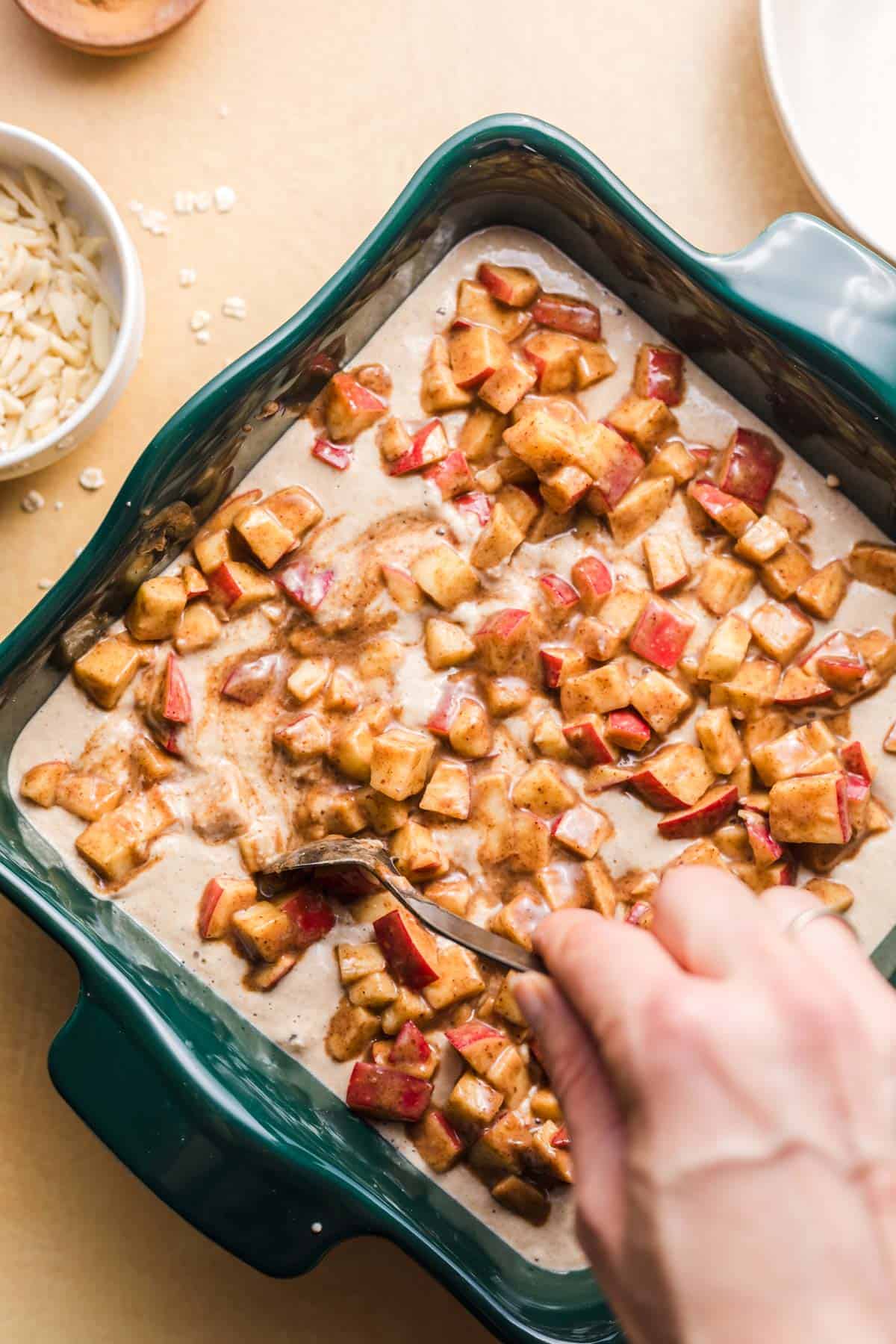 baked oatmeal mit apfel topping ungebacken